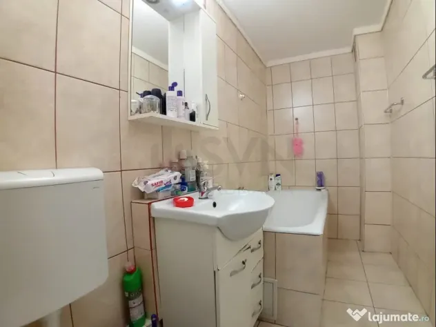 Apartament spatios cu 3 camere decomandat langa Bucuresti...