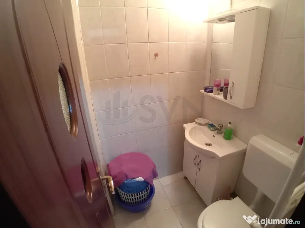 Apartament spatios cu 3 camere decomandat langa Bucuresti...