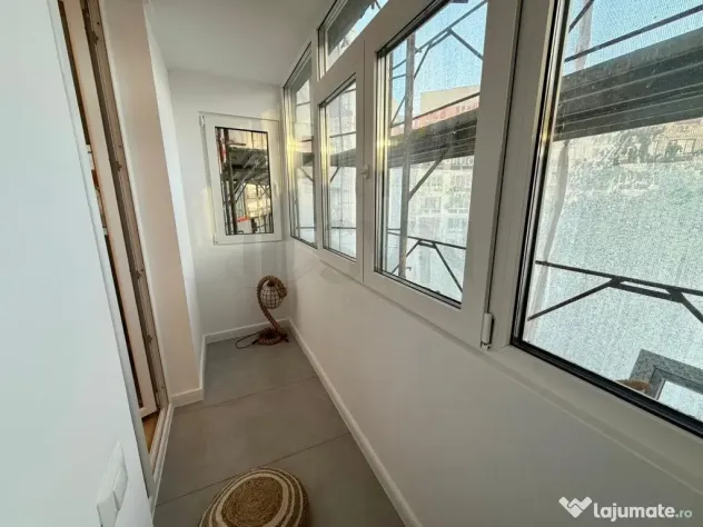 Apartament 3 camere I Renovat complet I Tineretului I De ...