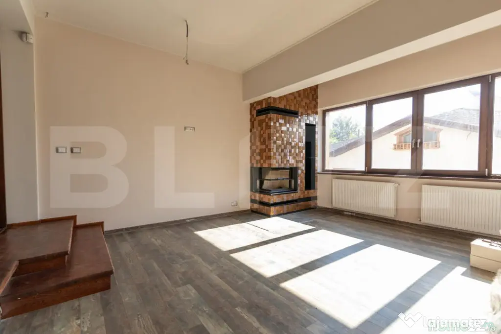 ???? Proprietate Premium - 2 Case, Lac Privat & Teren de Spo
