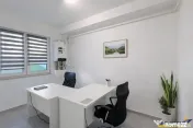 3D! Eleganta unitate,curte,parcari rezervate, Maurer,Targu M 