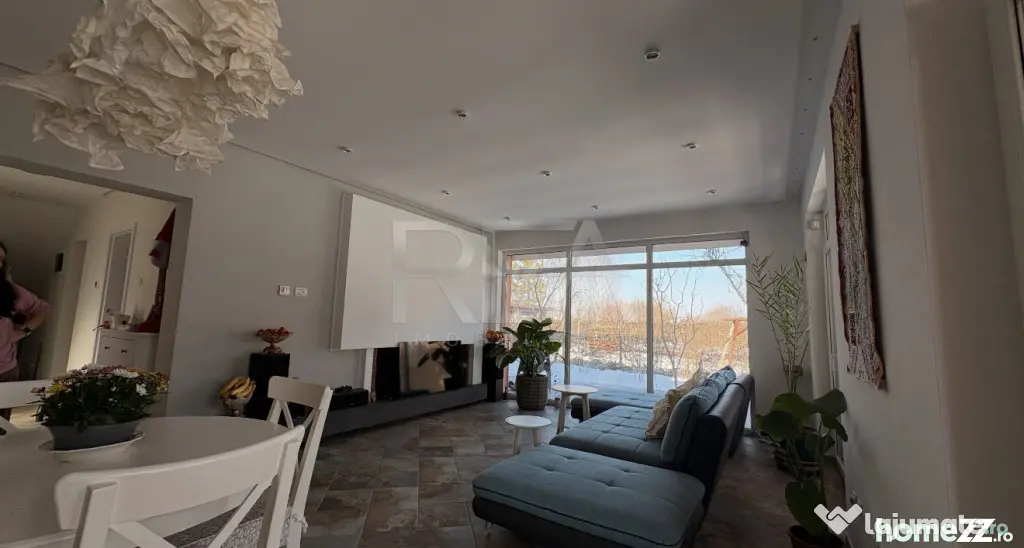 VILĂ P+1 CU GRĂDINĂ MATURĂ DE 830 MP | CORBEANCA – LAG - Corbeanca (Bucuresti-Ilfov)
