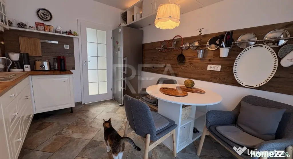 VILĂ P+1 CU GRĂDINĂ MATURĂ DE 830 MP | CORBEANCA – LAG - Corbeanca (Bucuresti-Ilfov)