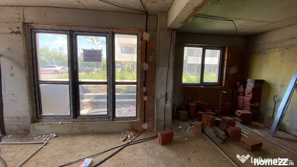 Spatiu comercial la rosu - Ilie Petre-Chiajna