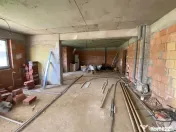 Spatiu comercial la rosu - Ilie Petre-Chiajna 