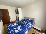 Apartament 3 camere-renovat-Podu Ros-etaj intermediar 