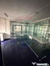 DE VANZARE/INCHIRIERE Spațiu comercial versatil 
