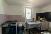 Casă renovată 2022, 3 camere, 1034 mp teren, încălzire ? 