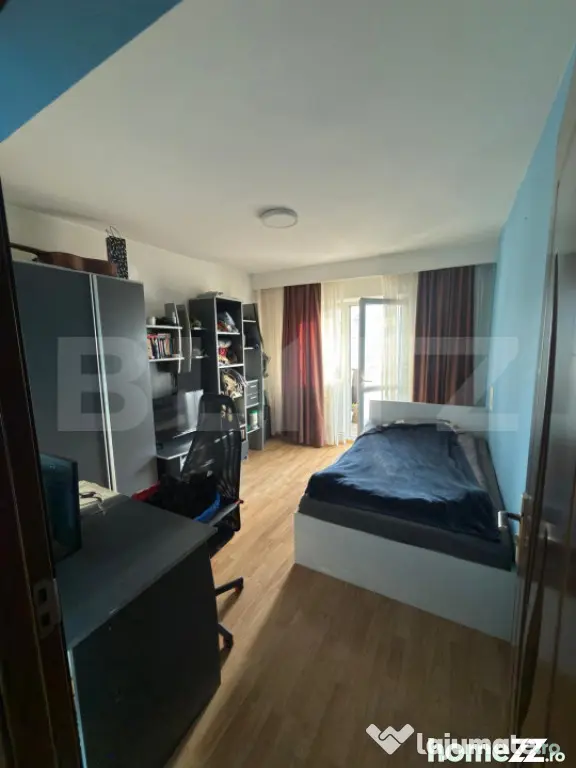 Apartament cu 3 camere decomandate, 64mp, 2 bai, depozitare,
