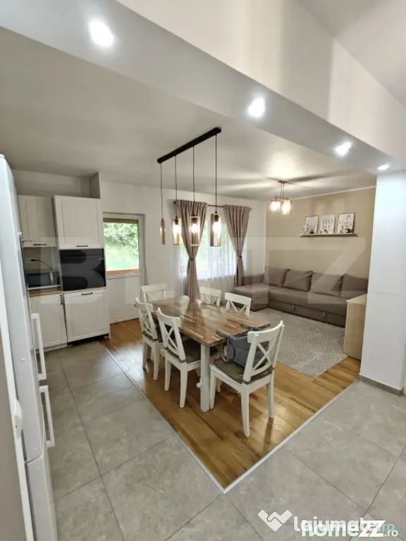 Apartament 3 camere, la 2 min de bus, liceu și grădiniță