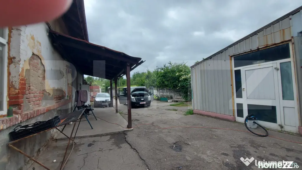 Spațiu comercial cu vad excelent și parcare, zona Semicent