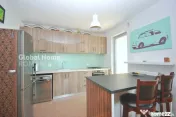 2 Camere Premium cu vedere către Delta Văcărești| Parcar