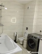 Apartament 2 camere, decomandat - zona Tractorul 
