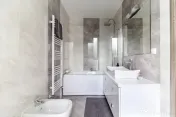 Casa LA CHEIE cu 5 camere si 4 bai, Buna Ziua, 200 mp, aproa 