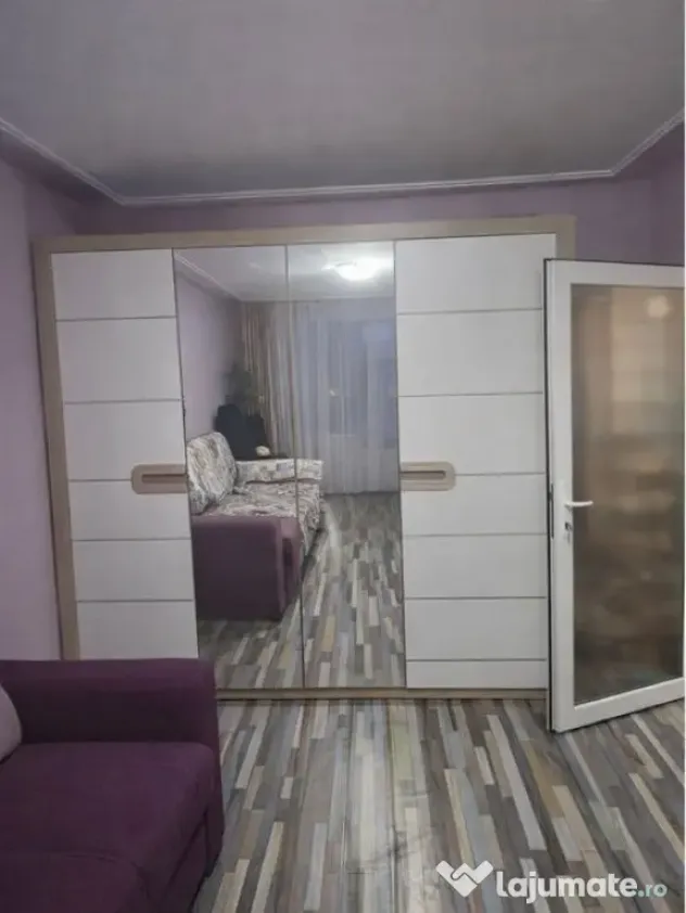 Apartament 2 camere decomandat ,renovat,87000 Euro