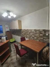 Apartament 2 camere decomandat ,renovat,87000 Euro 