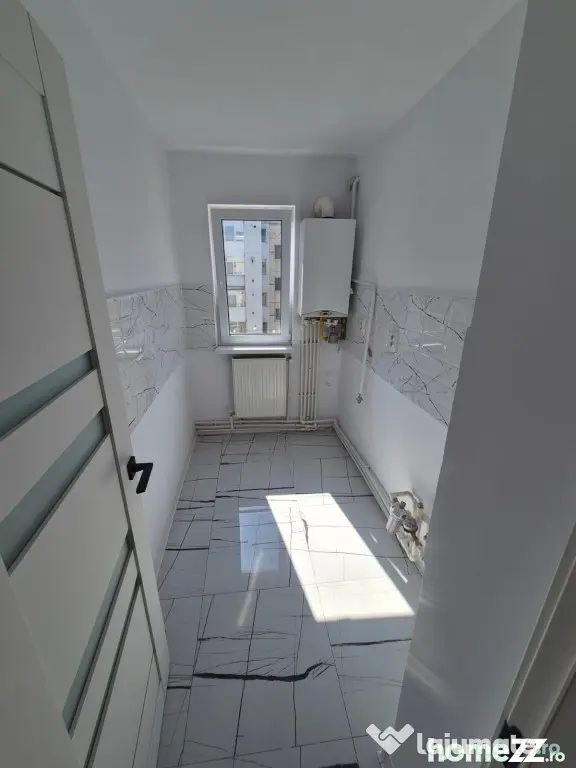 Garsoniera decomandata Viziru 1 - Renovata 2026.