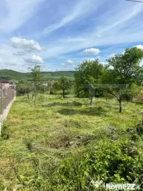 Teren Intravilat, 1038 mp, Zona Izvorul Sarat