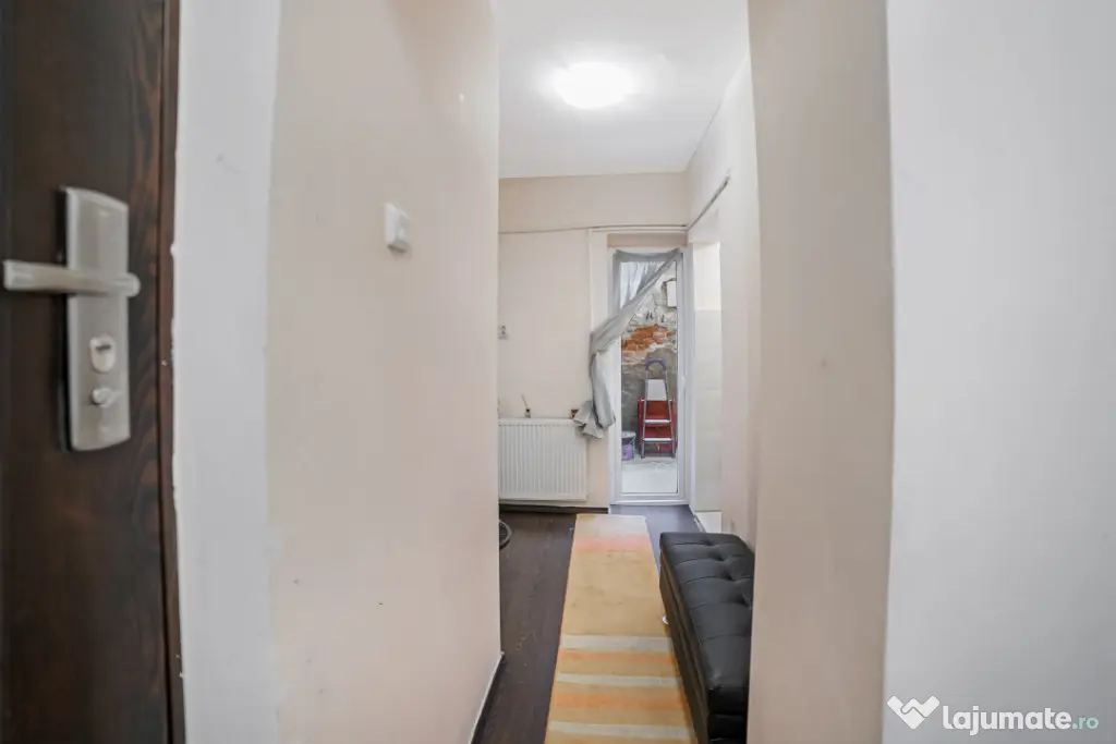 4 camere*Parter/2*Vila interbelică*Curte comună*120 mp uti
