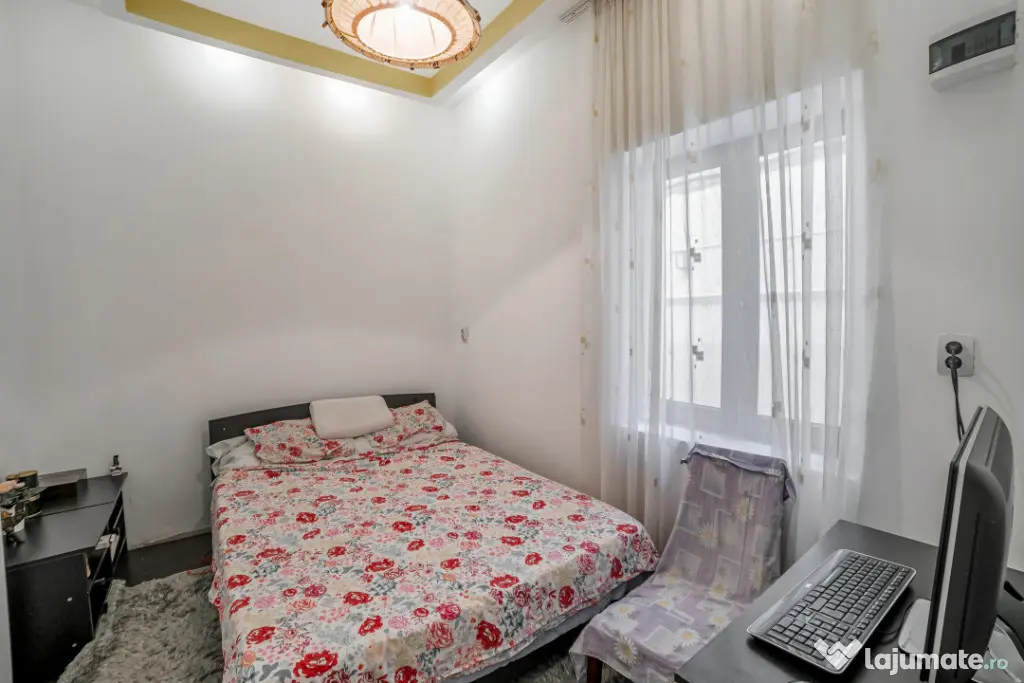 4 camere*Parter/2*Vila interbelică*Curte comună*120 mp uti