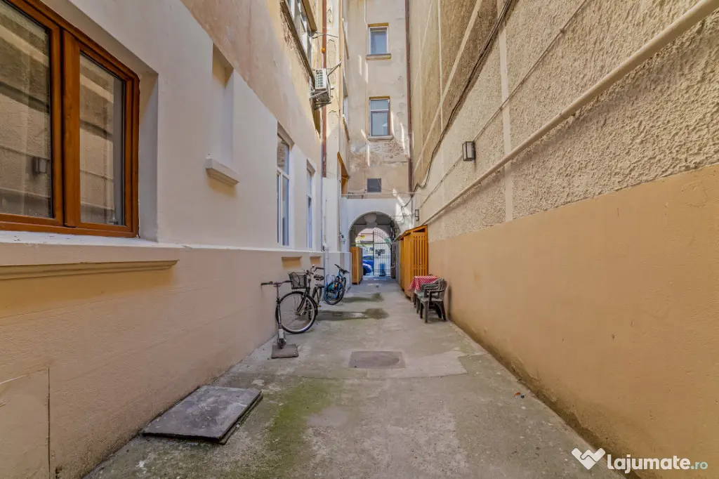 4 camere*Parter/2*Vila interbelică*Curte comună*120 mp uti