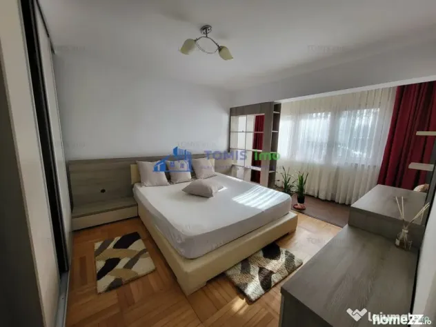 Apartament 3 camere la parter - Faleza nord