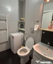 Apartament 3 camere la parter - Faleza nord 