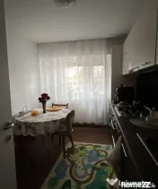 Apartament 3 camere la parter - Faleza nord 