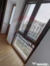 Apartament cu 3 camere de închiriat în zona Natiunile U... 