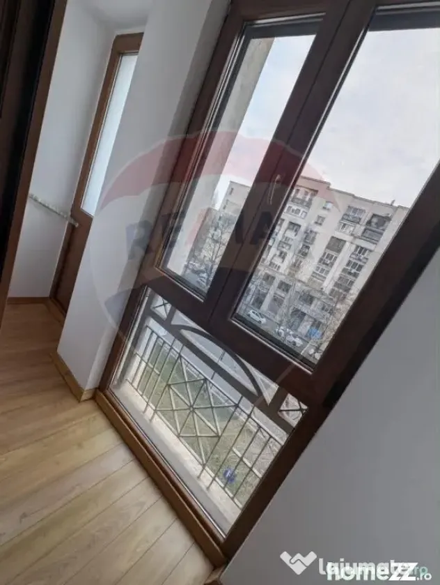 Apartament cu 3 camere de închiriat în zona Natiunile U...