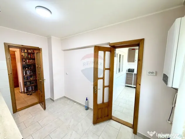 Apartament doua camere Lupeni