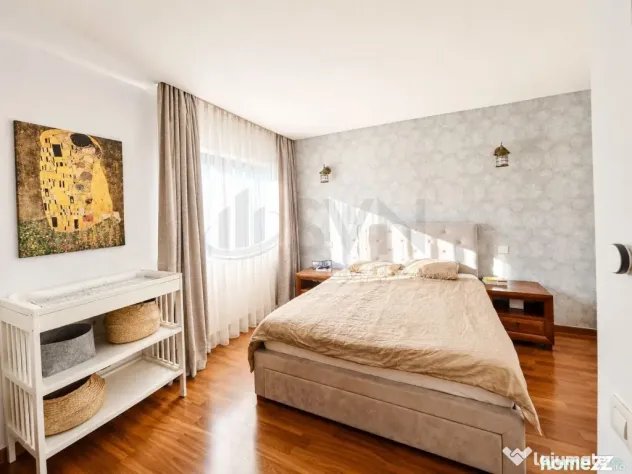 Casa 5 camere Pipera American Village
