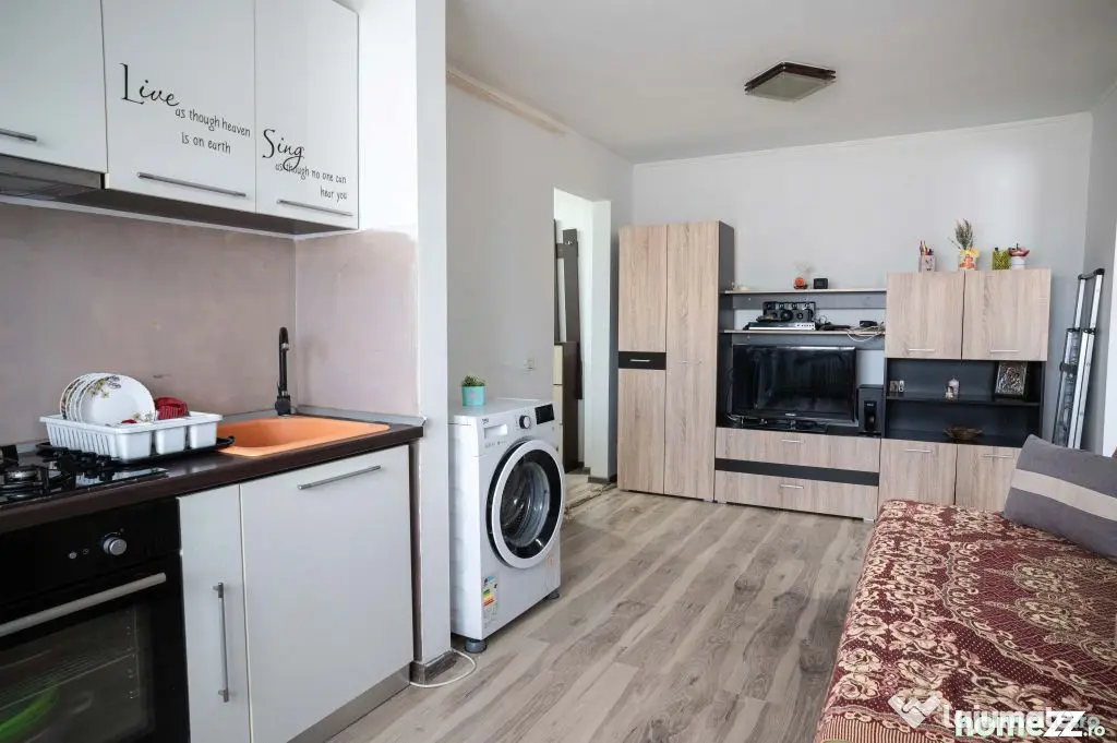 STUDIO | RENOVAT | SOVEJA