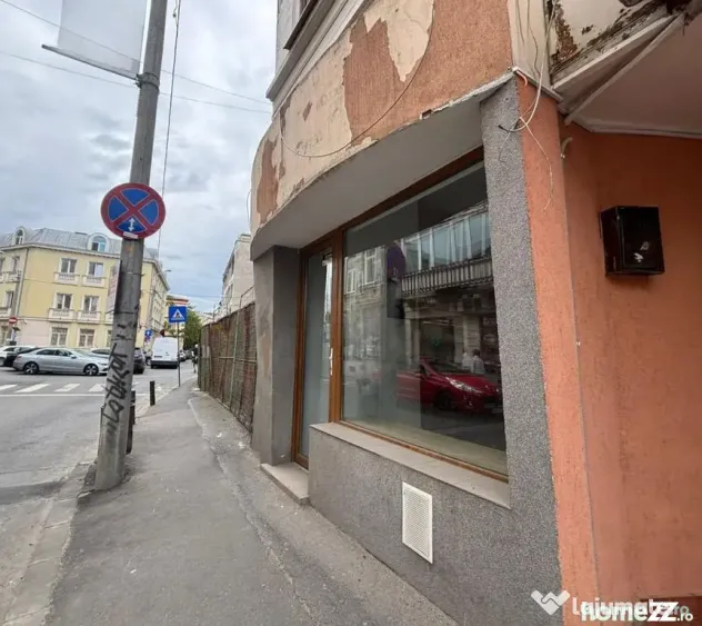 Zona Universitate, Spatiu Comercial 60mp (Parter + Demiso...