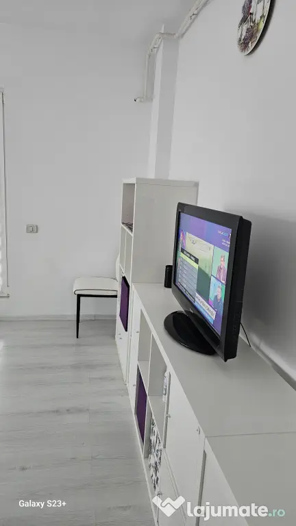 Inchiriez Apartament 2 camere Militari Residence