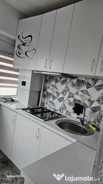 Inchiriez Apartament 2 camere Militari Residence