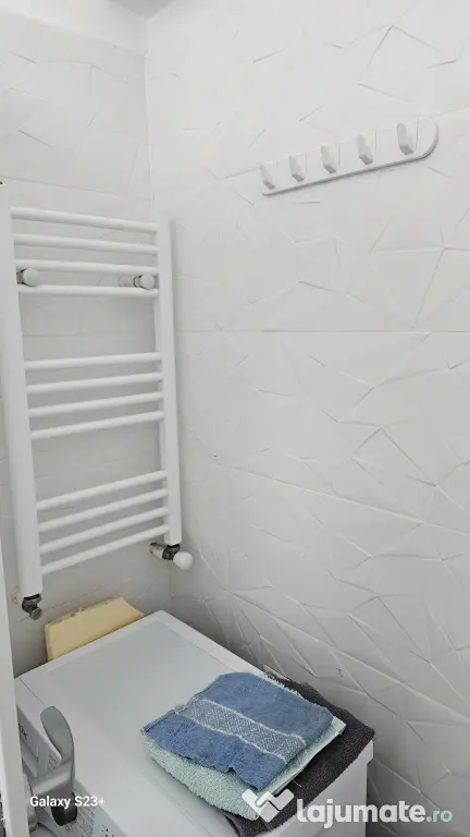 Inchiriez Apartament 2 camere Militari Residence