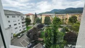Apartament cu 4 camere de vânzare în zona Maratei