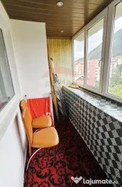 Apartament cu 4 camere de vânzare în zona Maratei