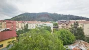 Apartament cu 4 camere de vânzare în zona Maratei