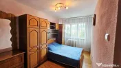 Apartament cu 4 camere de vânzare în zona Maratei