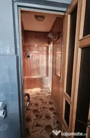 Apartament cu 4 camere de vânzare în zona Maratei 