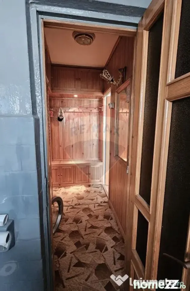 Apartament cu 4 camere de vânzare în zona Maratei