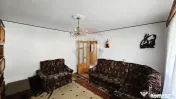 Apartament cu 4 camere de vânzare în zona Maratei
