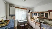 Apartament cu 4 camere de vânzare în zona Maratei