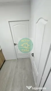 Garsoniera renovata, etaj 1 