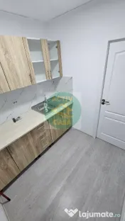 Garsoniera renovata, etaj 1 