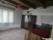 Casa de lemn traditional, 55 mp, zona Zagon 