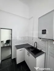 Casa din caramida cu 2 camere, 42.40 mp, zona Piata Centrala 