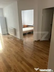 Apartament cu 3 camere, 52 mp cu balcon, zona Stejarului